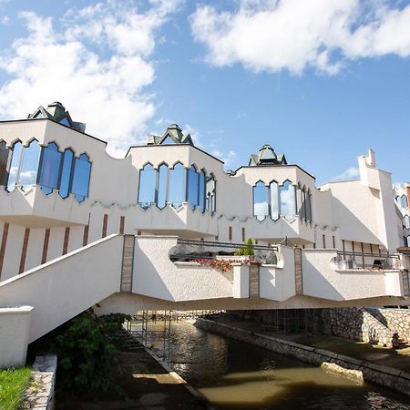 Hotel Vrbak Nd Новий Пазар Екстер'єр фото